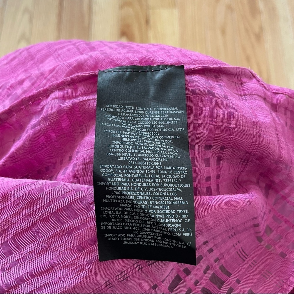 Carolina Herrera Woven Viscose Pink Semi Sheer 3/4 Balloon Sleeve Blouse EUC 4 - Picture 8 of 9